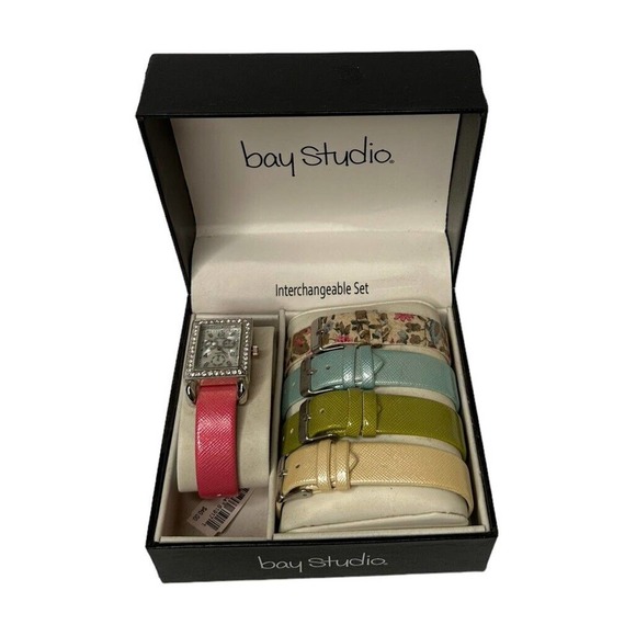NEW Bay Studio Interchangeable Womens Watch Gift Set Five Straps Rhinestones